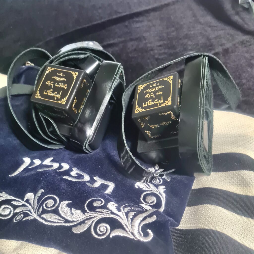 התפילין של הסופר דורון פאר